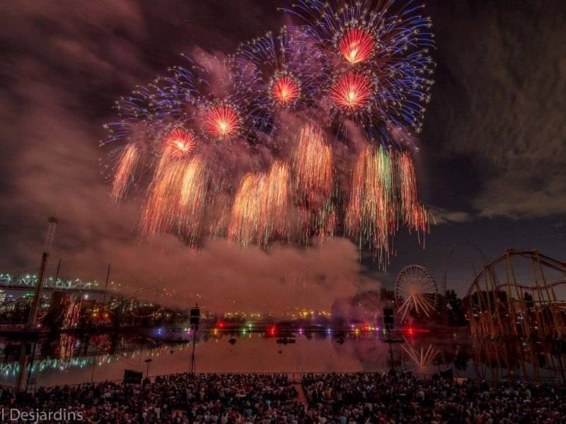 Montreal - L'International Des Feux Loto-Quebec